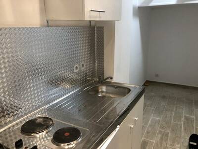 Location appartement studio Paris 10e
