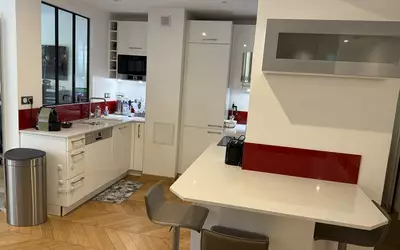 Neuilly-Sur-Seine Avec Jardin Privatif De 60 M² Pondéré À 20M²