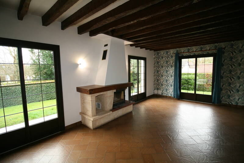 Acquigny (27400)