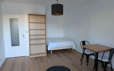 Nantes (44000)