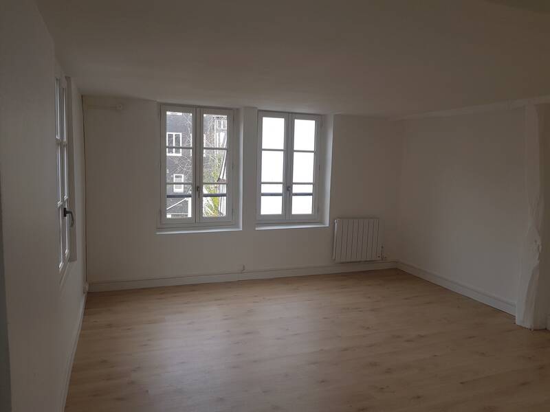 Rouen (76000)