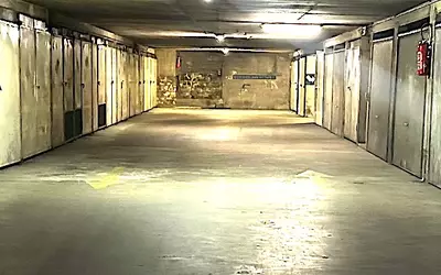 À Partir De 23000€, Paris 18E