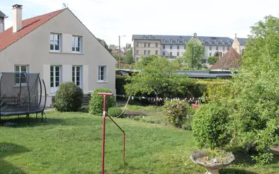 Autun (71400)