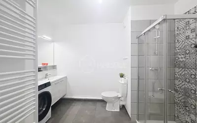 Bobigny (93000)