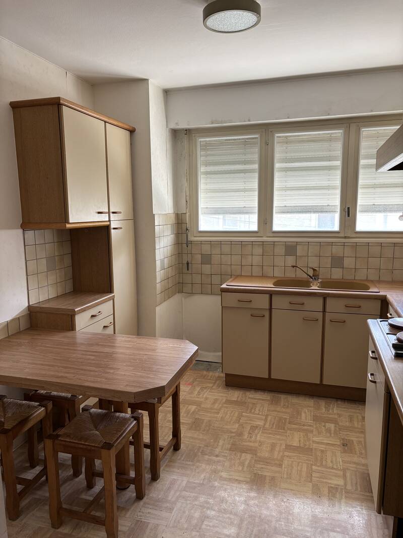 Angers (49000)