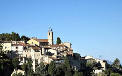 Châteauneuf-Grasse (06740)
