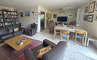 Arles (13104)