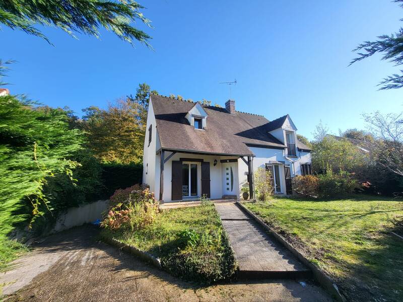 Le Mesnil-Saint-Denis (78320)
