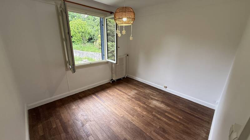 Joigny (89300)