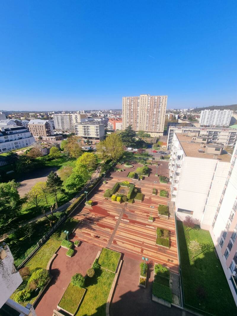 Neuilly-Sur-Marne (93330)