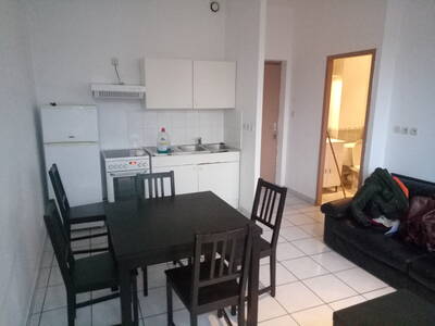 Location appartement 2 pièces Lyon 8e
