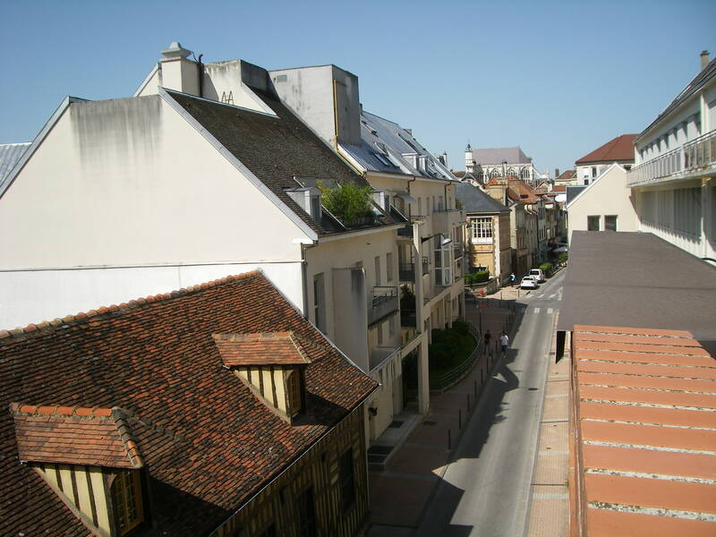 Troyes (10000)