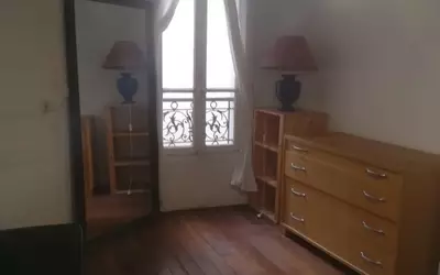 Paris 4E