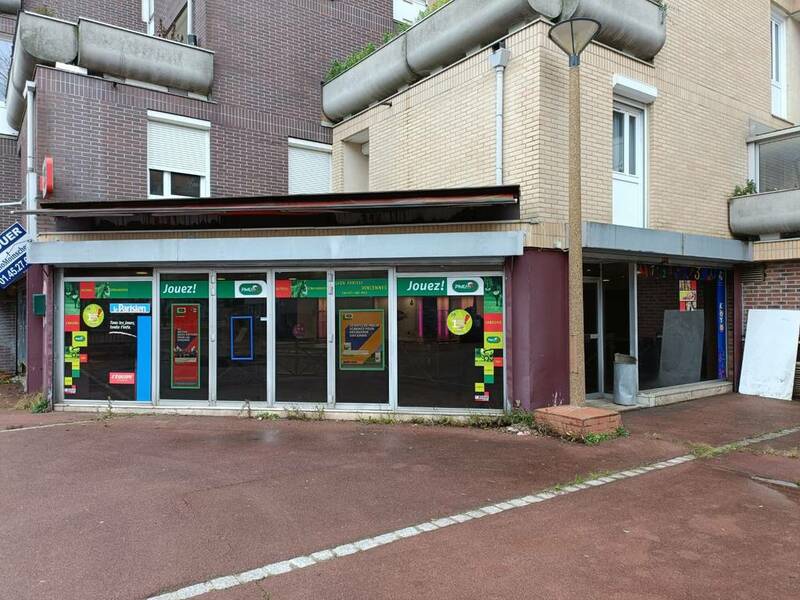 Local commercial Évry - 320.000&nbsp;&euro;