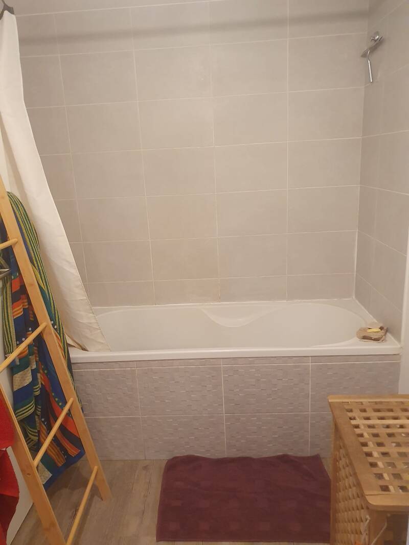 Fréjus (83600)
