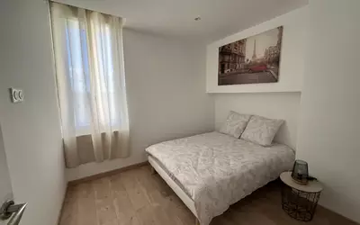 Rougiers (83170)