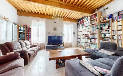Familiale 5 Chambres – 800 M² Terrain - Proche Lyon