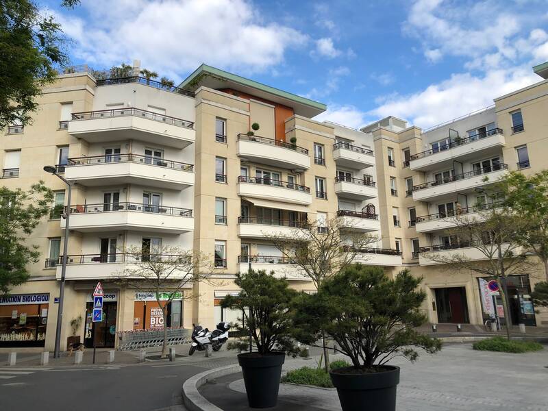 Bois-Colombes (92270)