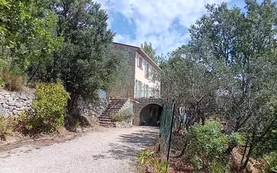 Seillans (83440)