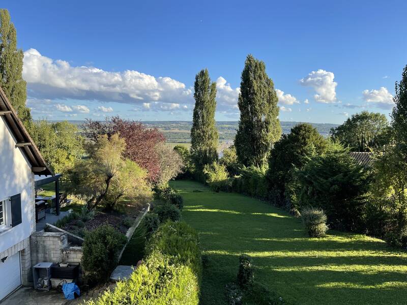 Mézy-Sur-Seine (78250)