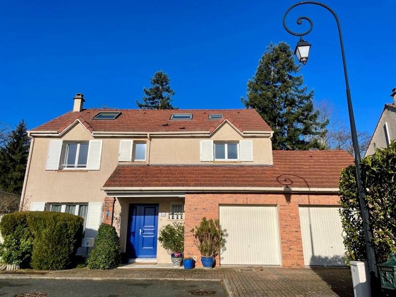 Le Mesnil-Le-Roi (78600)