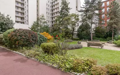 Issy-Les-Moulineaux (92130)