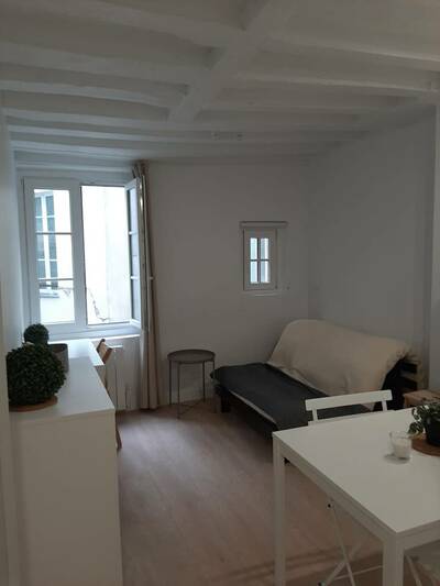 Location appartement studio Paris 2e