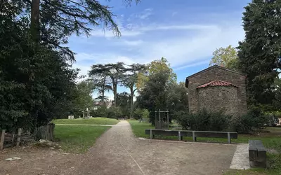 Nantes (44000)