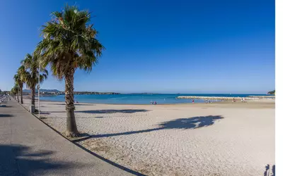 Sanary-Sur-Mer (83110)