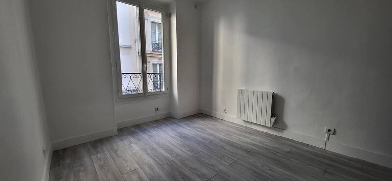 Paris 11E