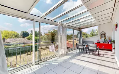 Familiale Avec Deux Logements Indépendants