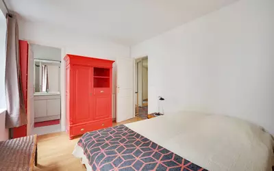 Appartement 3 pièces 95 m² · à Paris 16e · 94,7 m² · 739 000 €