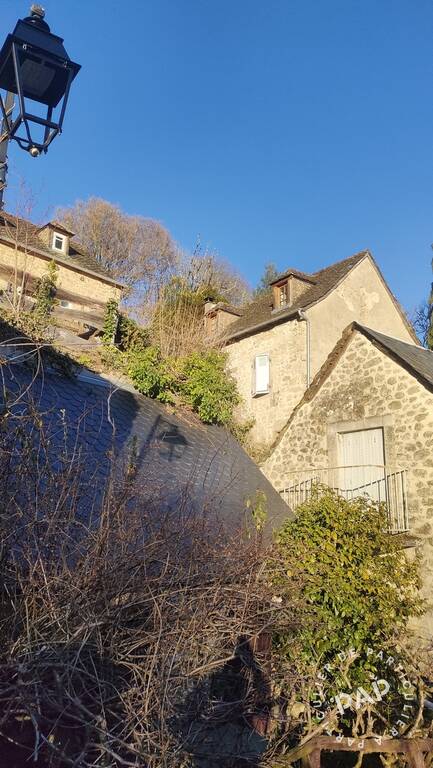 Vente maison 75 m² La Roche-Canillac (19320)