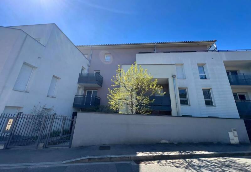 Oullins (69600)
