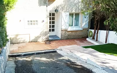 Villeneuve-Lès-Avignon (30400)