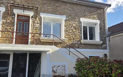 Mandres-Les-Roses (94520)