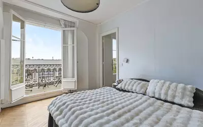 Paris 17E (75017)