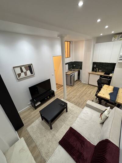 Location appartement 2 pièces Paris 18e