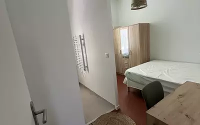 Toulon (83000)