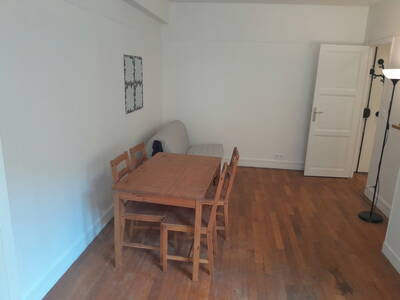 Location appartement studio Paris 9e