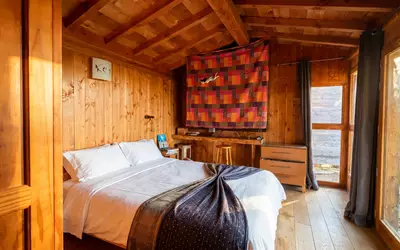 Roquedur (30440) + Dépendance De 30M²