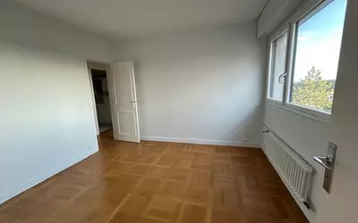Garches (92380)