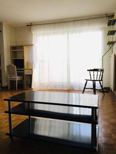 Location appartement studio Paris 19e