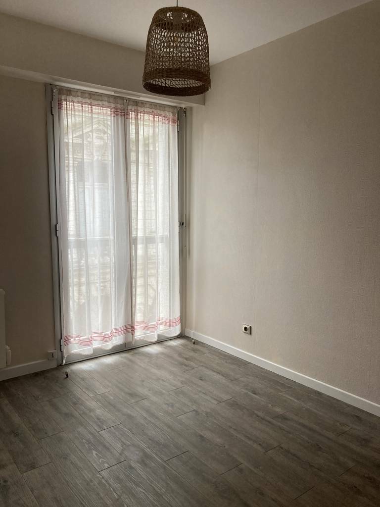 Cholet (49300)