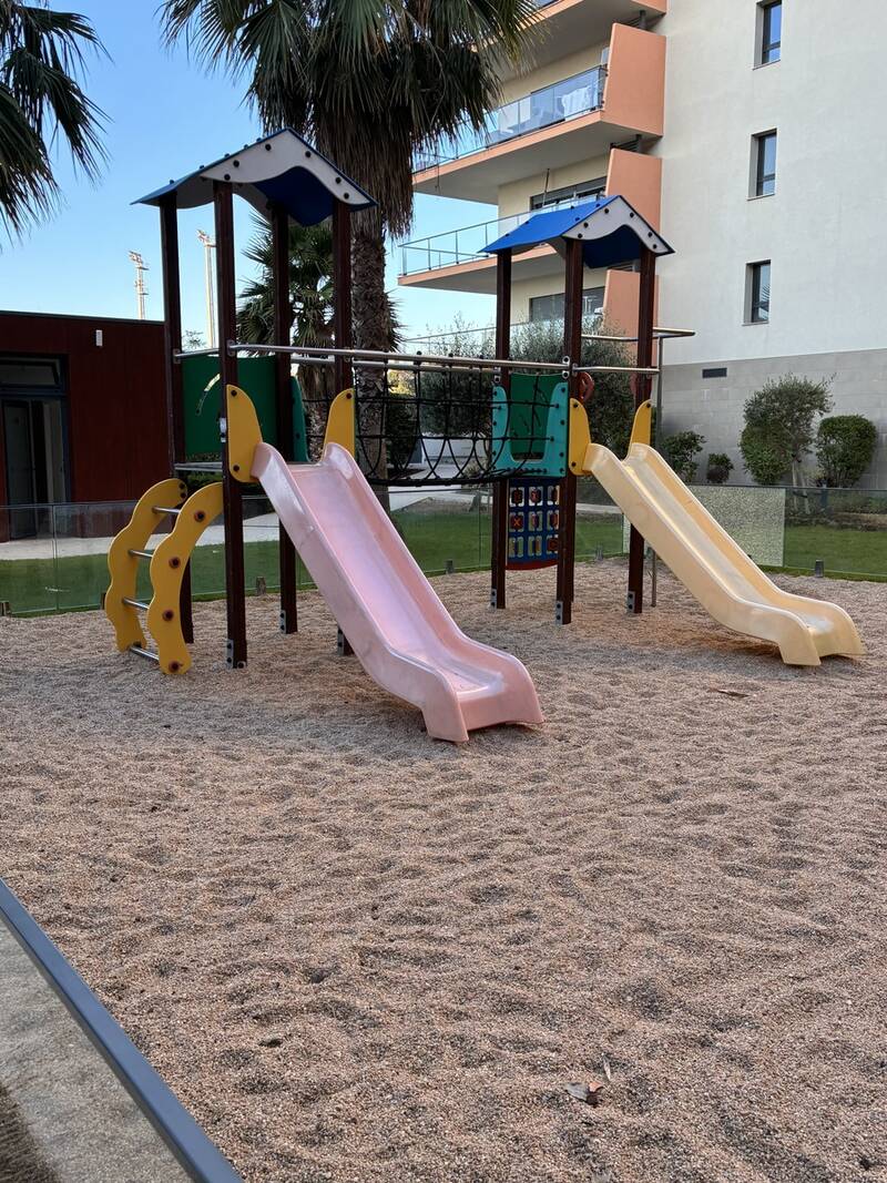 Avec Rooftop De 75 M², Portugal