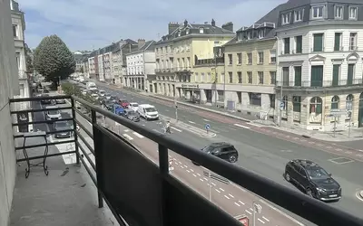 Rouen (76000)