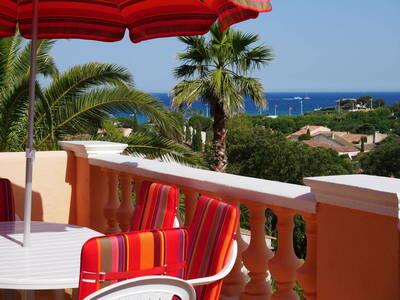Location appartement 3 pièces Roquebrune-sur-Argens (83)