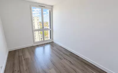 Nantes (44000)