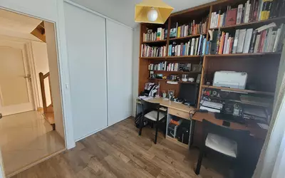 Thiais (94320)