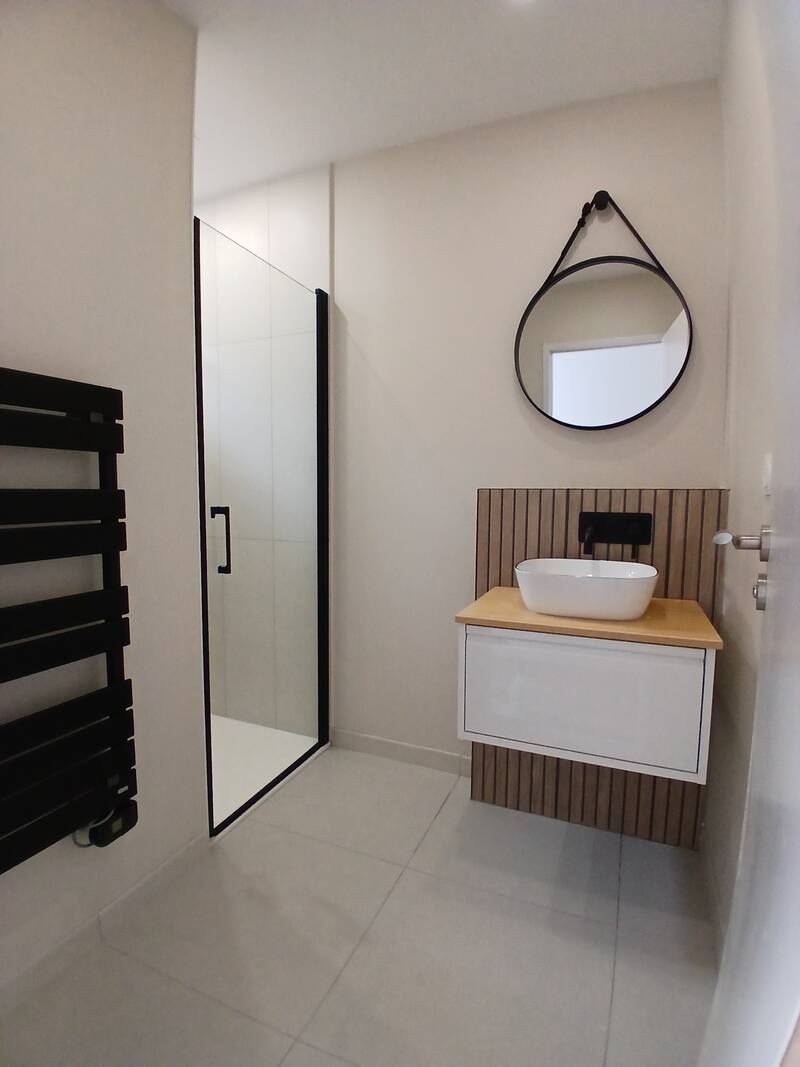 Angers (49)